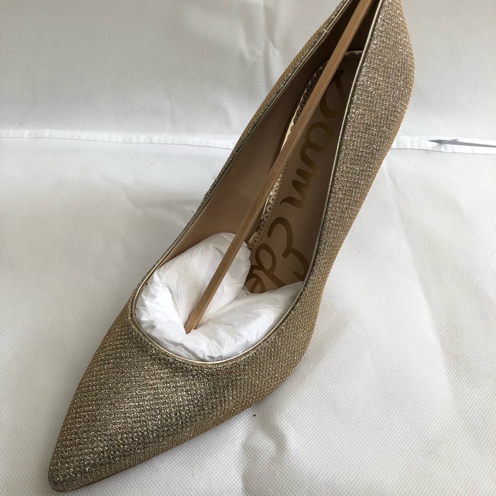 Sam Edelman Gold Pumps *leaving Poshmark 09/20*
